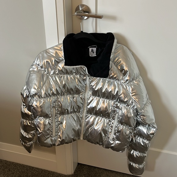 NWOTS. Nike Olivia X Kim Metallic Puffer Coat - Picture 8 of 8